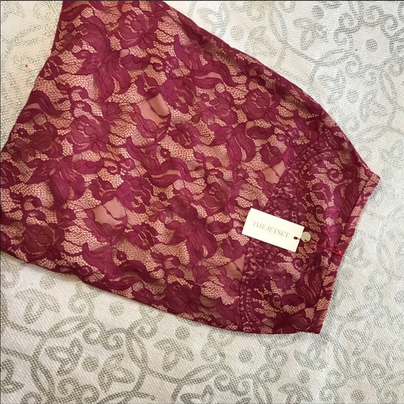 The Jetset Diaries Yasmine Berry Lace Maxi skirt - Picture 2 of 5